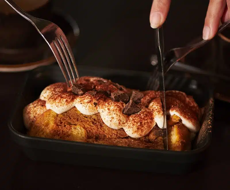 Tiramisu au panettone servi chez Pacini