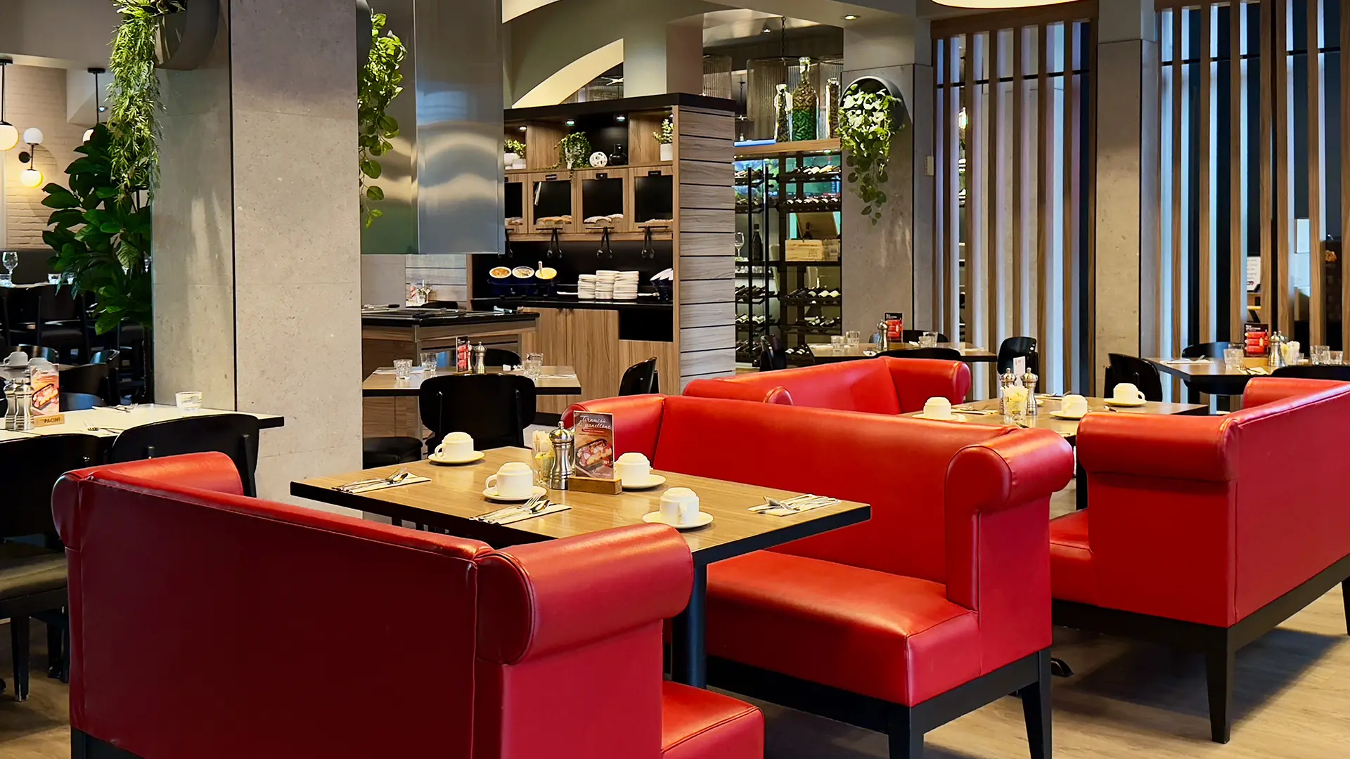 PACINI Italian Restaurant Chicoutimi, PACINI Italian Restaurant | Chicoutimi