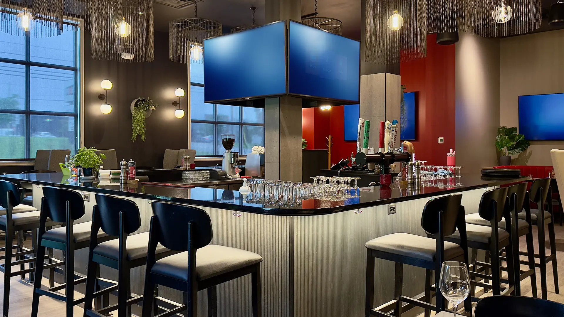 PACINI Italian Restaurant Chicoutimi, PACINI Italian Restaurant | Chicoutimi